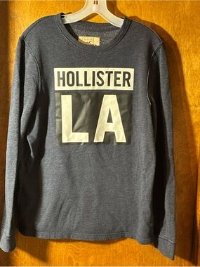 Hollister Men's Dark Blue LA Logo Crewneck Sweatshirt
